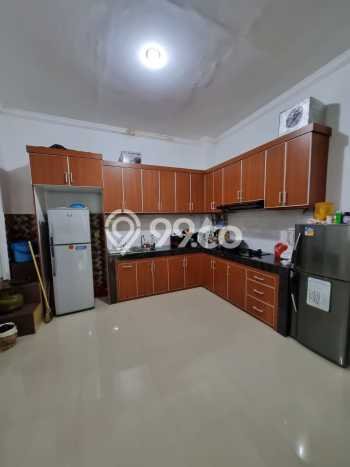 Rumah di Kawasan Harapan Indah, Lingkungan Elite 3 KT Rumah di Kawasan Harapan Indah, Lingkungan Elite 3 KT