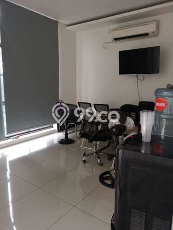 Ruko paling strategis disewakan di Cakung Jakarta Timur Ruko paling strategis disewakan di Cakung Jakarta Timur