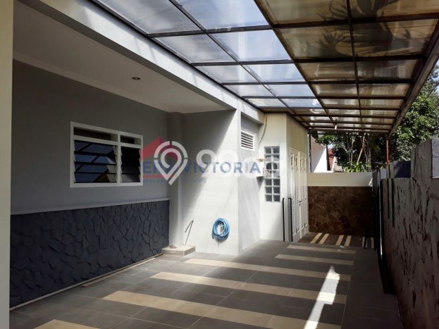 Rumah Bagus Siap Huni Di Sukun Luas 120m2 Lokasi Strategis Rumah Bagus Siap Huni Di Sukun Luas 120m2 Lokasi Strategis