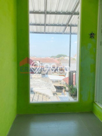 Rumah Minimalis Dijual Lokasi Sukun 6 Kamar dengan Luas Tanah 143m2 Rumah Minimalis Dijual Lokasi Sukun 6 Kamar dengan Luas Tanah 143m2