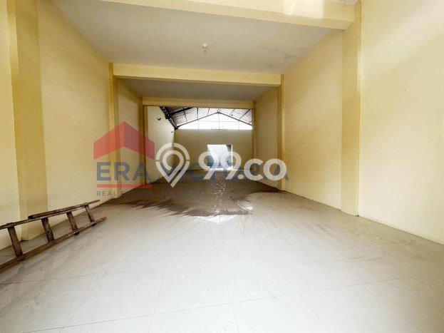 Ruko disewakan lokasi strategis Pakis Malang 180m2 Ruko disewakan lokasi strategis Pakis Malang 180m2