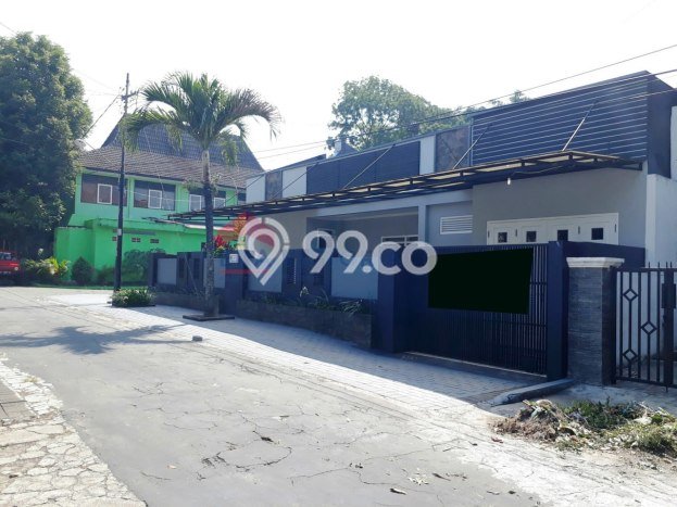 Rumah Bagus Siap Huni Di Sukun Luas 120m2 Lokasi Strategis Rumah Bagus Siap Huni Di Sukun Luas 120m2 Lokasi Strategis