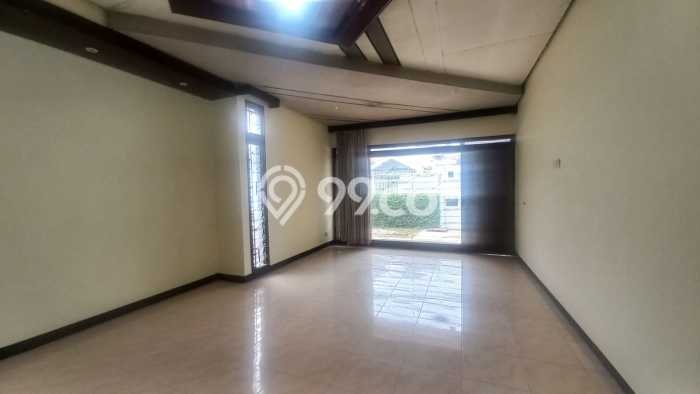 HARGA TERBAIK! Rumah area Leuwi Panjang, 5 KT, Lingkungan Asri, Luas 314m2m² Bangunan 219m2m² HARGA TERBAIK! Rumah area Leuwi Panjang, 5 KT, Lingkungan Asri, Luas 314m2m² Bangunan 219m2m²