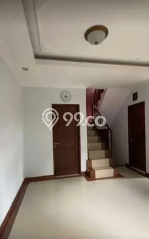 Lokasi terbaik! Rumah siap pakai dikontrakkan di Abiansemal LB 130m2 Lokasi terbaik! Rumah siap pakai dikontrakkan di Abiansemal LB 130m2