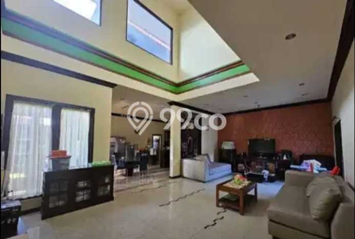 Unit Ruko Dijual di Denpasar Selatan Denpasar Luas Tanah 1060m2, Luas Bangunan 1000m2 Unit Ruko Dijual di Denpasar Selatan Denpasar Luas Tanah 1060m2, Luas Bangunan 1000m2