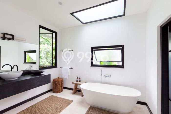 Tersedia Vila Kawasan , Area 268m2m², Posisi Premium Tersedia Vila Kawasan , Area 268m2m², Posisi Premium