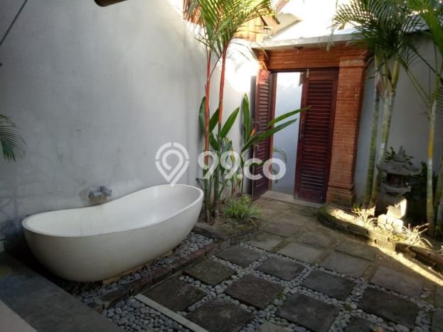 DIJUAL! Vila di , Luas 2200m2m², Lokasi Premium DIJUAL! Vila di , Luas 2200m2m², Lokasi Premium