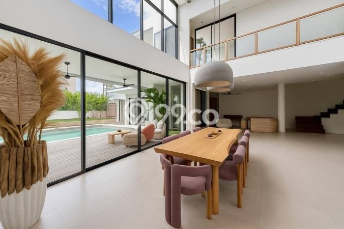 HARGA TERBAIK! Vila di , Luas 600m2m², Lokasi Prima HARGA TERBAIK! Vila di , Luas 600m2m², Lokasi Prima