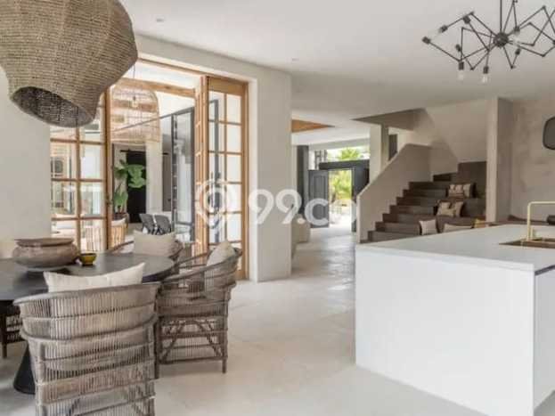 Vila Potensial Kawasan , Luas 1563m2m², Area Asri untuk Anda Vila Potensial Kawasan , Luas 1563m2m², Area Asri untuk Anda