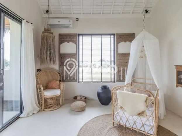 Vila Potensial Kawasan , Luas 1563m2m², Area Asri untuk Anda Vila Potensial Kawasan , Luas 1563m2m², Area Asri untuk Anda
