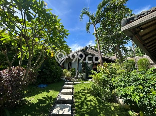 Tersedia Vila di , Dimensi 860m2m², Area Nyaman Tersedia Vila di , Dimensi 860m2m², Area Nyaman