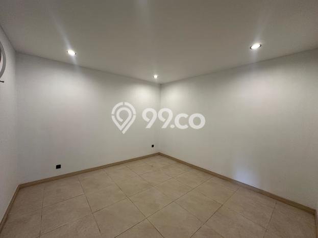 FOR SALE! Vila Kawasan , Luas 330m2m², Dekat Mudah Fasilitas Umum FOR SALE! Vila Kawasan , Luas 330m2m², Dekat Mudah Fasilitas Umum
