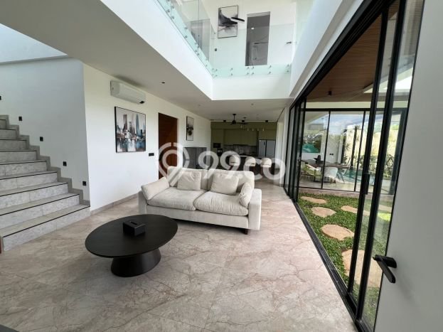 Vila Tenang Kawasan , Ukuran 355m2m², View Menarik sekitar Vila Tenang Kawasan , Ukuran 355m2m², View Menarik sekitar