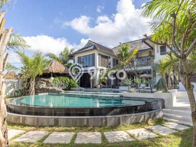 Vila Potensial Kawasan , Luas 1563m2m², Area Asri untuk Anda Vila Potensial Kawasan , Luas 1563m2m², Area Asri untuk Anda