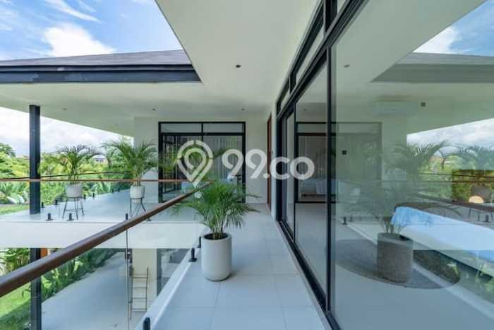 Vila Siap Huni di , Area 0m2m², Akses ke Pusat Kota Vila Siap Huni di , Area 0m2m², Akses ke Pusat Kota