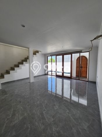 Bisnis Menjanjikan! Vila di , Ukuran 144m2m², Akses Mudah Pusat Kota Bisnis Menjanjikan! Vila di , Ukuran 144m2m², Akses Mudah Pusat Kota