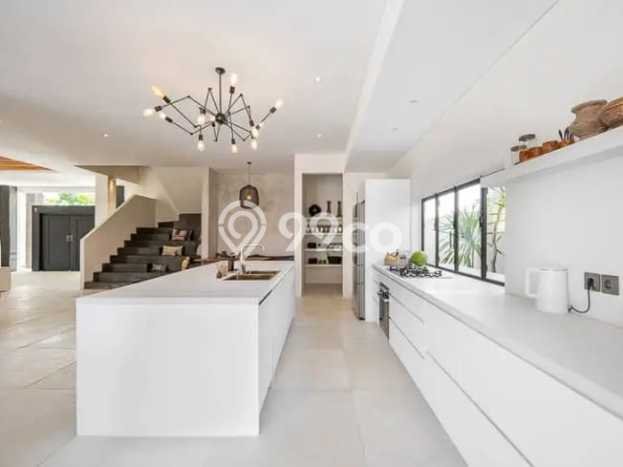 Vila Potensial Kawasan , Luas 1563m2m², Area Asri untuk Anda Vila Potensial Kawasan , Luas 1563m2m², Area Asri untuk Anda