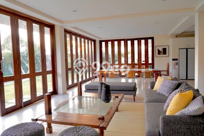 Vila Kawasan , Area 1180m2m², Lingkungan Nyaman Vila Kawasan , Area 1180m2m², Lingkungan Nyaman
