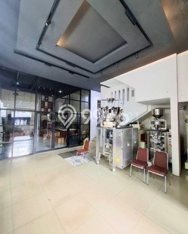 Kantor Dijual di Penjaringan LT 454m2, LB 1216m2 untuk Investasi Kantor Dijual di Penjaringan LT 454m2, LB 1216m2 untuk Investasi