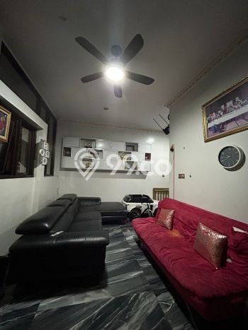 Ruko Dijual di Cakung LT 102m2, LB 306m2 Solusi Investasi Cerdas Ruko Dijual di Cakung LT 102m2, LB 306m2 Solusi Investasi Cerdas