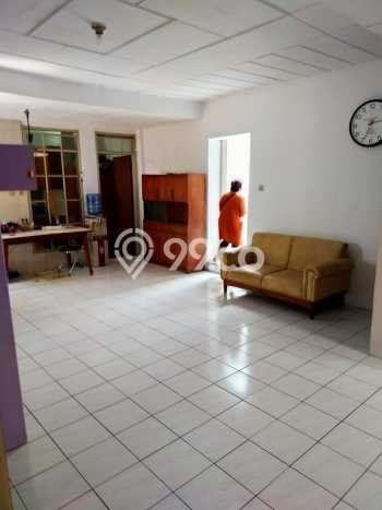 SPECIAL RATE! Rumah di Pajajaran, 4 KT, Area Sejuk, Luas 390m² Bangunan 300m² SPECIAL RATE! Rumah di Pajajaran, 4 KT, Area Sejuk, Luas 390m² Bangunan 300m²