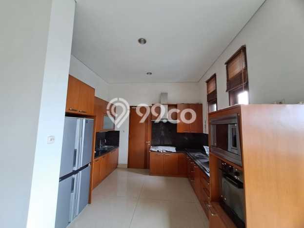 Disewakan! Rumah 4 Kamar Tidur &
3 Kamar Mandi di Setiabudi, Bandung Disewakan! Rumah 4 Kamar Tidur &
3 Kamar Mandi di Setiabudi, Bandung