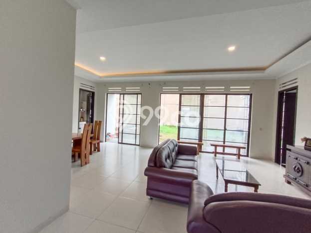 Disewakan Rumah Harga Terjangkau di Kota Baru Parahyangan Bandung Punya 5 KT Disewakan Rumah Harga Terjangkau di Kota Baru Parahyangan Bandung Punya 5 KT