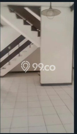 Disewakan Rumah Murah di Surya Sumantri Bandung Punya 6 KT Disewakan Rumah Murah di Surya Sumantri Bandung Punya 6 KT