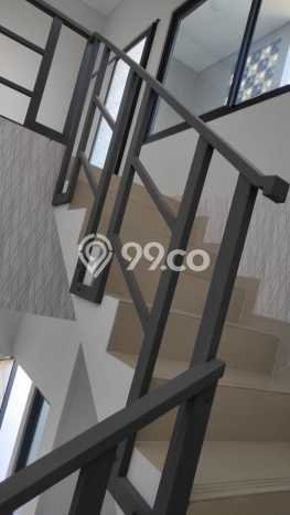 Siap Huni Hunian Elit 4 Kamar di Regol Dekat ke Mana Saja Siap Huni Hunian Elit 4 Kamar di Regol Dekat ke Mana Saja