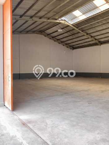 Gudang Lokasi Strategis di Caringin, Luas 500m², Ready Operasi Gudang Lokasi Strategis di Caringin, Luas 500m², Ready Operasi