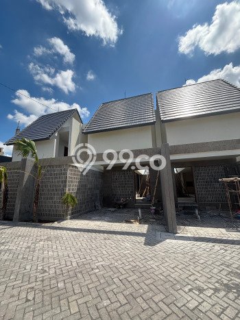 For Sale Hunian Rumah Nyaman 2 KT di Kerobokan, Badung For Sale Hunian Rumah Nyaman 2 KT di Kerobokan, Badung