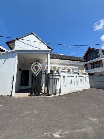 Jual Rumah Bagus Siap Huni LB 87m2 di Denpasar Barat, Denpasar Jual Rumah Bagus Siap Huni LB 87m2 di Denpasar Barat, Denpasar