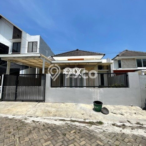 Rumah 3 KT 1 KM Pemandangan Gunung di Tlogomas, Malang Rumah 3 KT 1 KM Pemandangan Gunung di Tlogomas, Malang