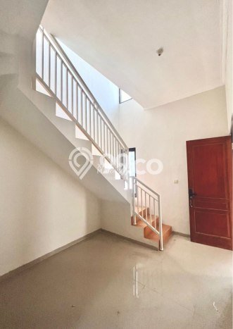 Jual Rumah Modern 7 KT di Tunggulwulung, Malang Jual Rumah Modern 7 KT di Tunggulwulung, Malang