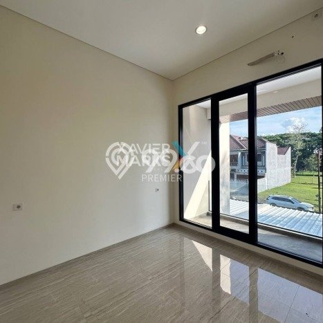 Rumah Luxury Modern Tanpa Renovasi di Araya Malang Rumah Luxury Modern Tanpa Renovasi di Araya Malang