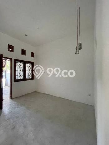 Rumah Modern Cantik 2 Kamar Bisa Langsung Pindah di Lowokwaru Rumah Modern Cantik 2 Kamar Bisa Langsung Pindah di Lowokwaru