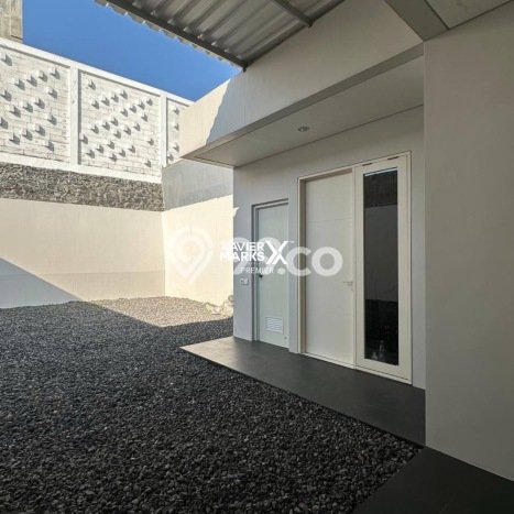 Dijual Rumah Mewah Megah Dengan View Cantik di Villa Puncak Tidar, Malang Dijual Rumah Mewah Megah Dengan View Cantik di Villa Puncak Tidar, Malang