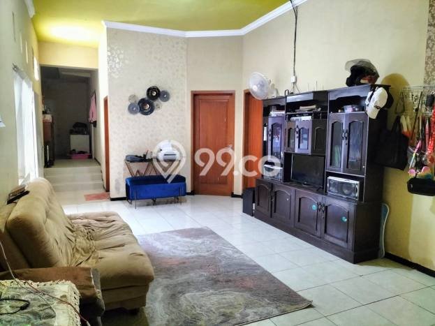 Dijual Cepat Rumah Favorit Siap Huni LB 110m2 di Singosari, Malang Dijual Cepat Rumah Favorit Siap Huni LB 110m2 di Singosari, Malang