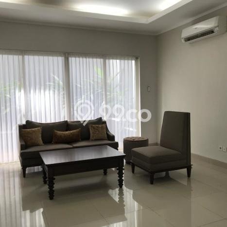 Rumah Elit LB 240m2 Siap Pakai Desain Elegan di Bintaro, Jakarta Selatan Rumah Elit LB 240m2 Siap Pakai Desain Elegan di Bintaro, Jakarta Selatan