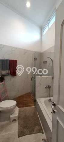Rumah Luxury Modern Siap Huni di Bintaro Tangerang Selatan Rumah Luxury Modern Siap Huni di Bintaro Tangerang Selatan