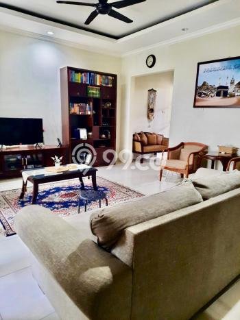 Ready to Use! Luxury House LT 165m2 Desain Elegan di Bintaro Ready to Use! Luxury House LT 165m2 Desain Elegan di Bintaro