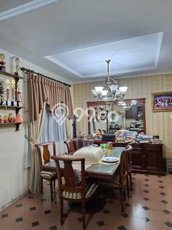 Ready to Use! Luxury House LT 364m2 Desain Elegan di Bintaro Ready to Use! Luxury House LT 364m2 Desain Elegan di Bintaro