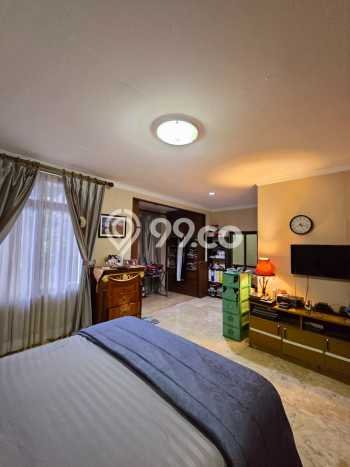 Ready to Use! Luxury House LT 364m2 Desain Elegan di Bintaro Ready to Use! Luxury House LT 364m2 Desain Elegan di Bintaro