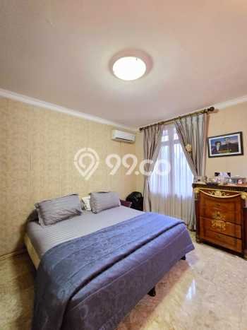 Ready to Use! Luxury House LT 364m2 Desain Elegan di Bintaro Ready to Use! Luxury House LT 364m2 Desain Elegan di Bintaro
