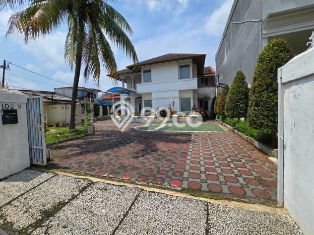 Dijual Rumah Mewah Elegan Dengan View Cantik di Lebak Bulus, Jakarta Selatan Dijual Rumah Mewah Elegan Dengan View Cantik di Lebak Bulus, Jakarta Selatan