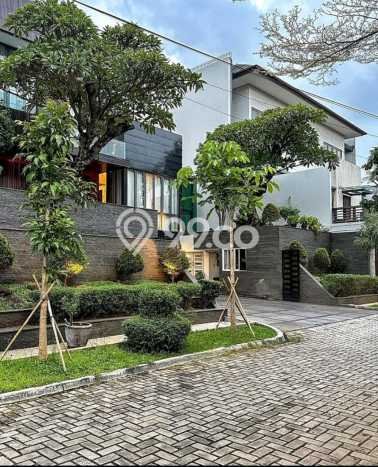 For Sale Rumah Elit Exclusive di Kebayoran Baru, Jakarta Selatan For Sale Rumah Elit Exclusive di Kebayoran Baru, Jakarta Selatan