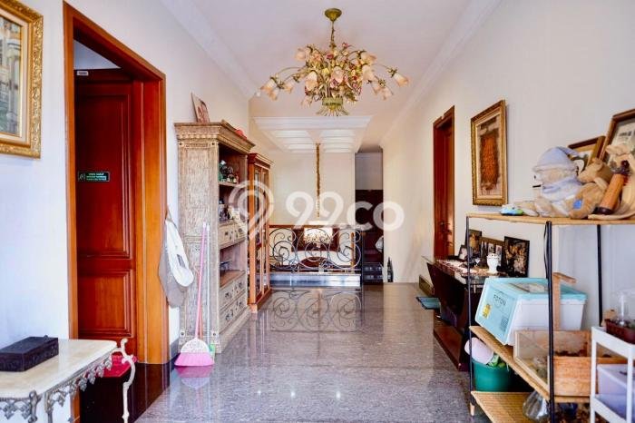 Rumah Luxury Modern Siap Huni di Kemang Jakarta Selatan Rumah Luxury Modern Siap Huni di Kemang Jakarta Selatan