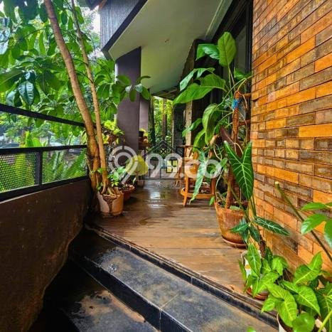 Rumah Luxury Modern Siap Huni di Bintaro Tangerang Selatan Rumah Luxury Modern Siap Huni di Bintaro Tangerang Selatan