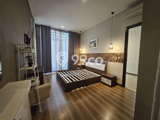 Rumah Mewah LB 285m2 Siap Pakai Desain Elegan di BSD, Tangerang Rumah Mewah LB 285m2 Siap Pakai Desain Elegan di BSD, Tangerang
