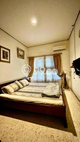 Rumah Mewah LB 353m2 Siap Huni Desain Elegan di Cipete, Jakarta Selatan Rumah Mewah LB 353m2 Siap Huni Desain Elegan di Cipete, Jakarta Selatan